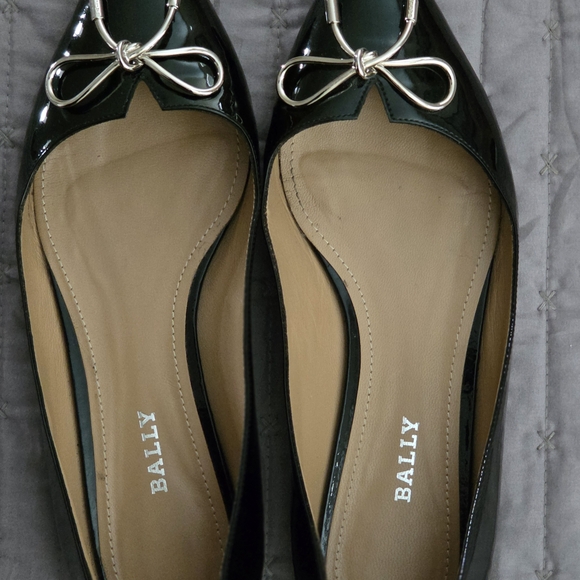 Bally Women's Patent Black Flats with Metallic Bow - Picture 7 of 11
